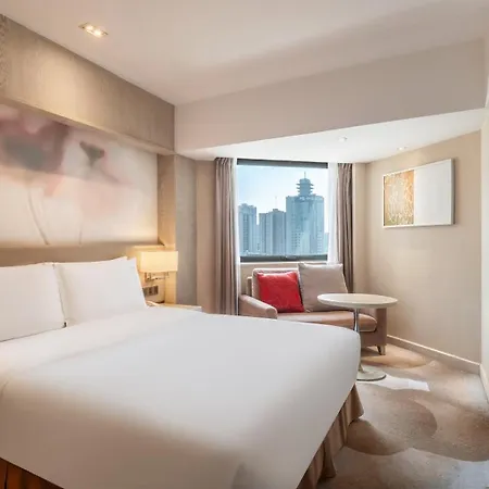 Holiday Inn Kunming City Centre By Ihg Exterior photo