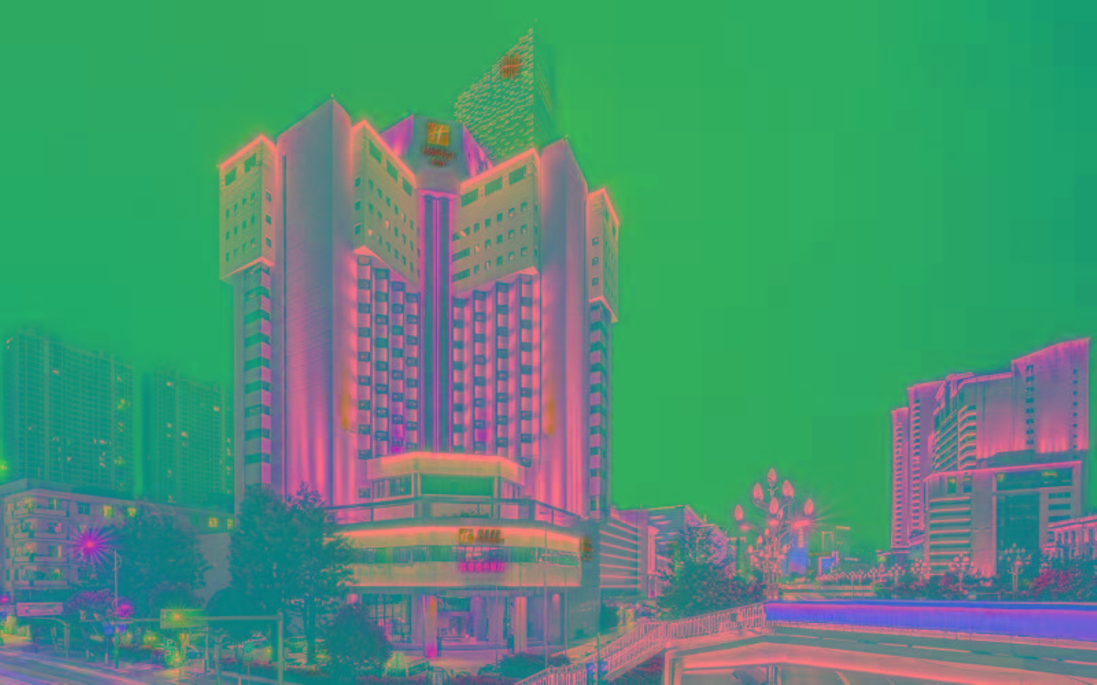 Centre By Ihg 5*