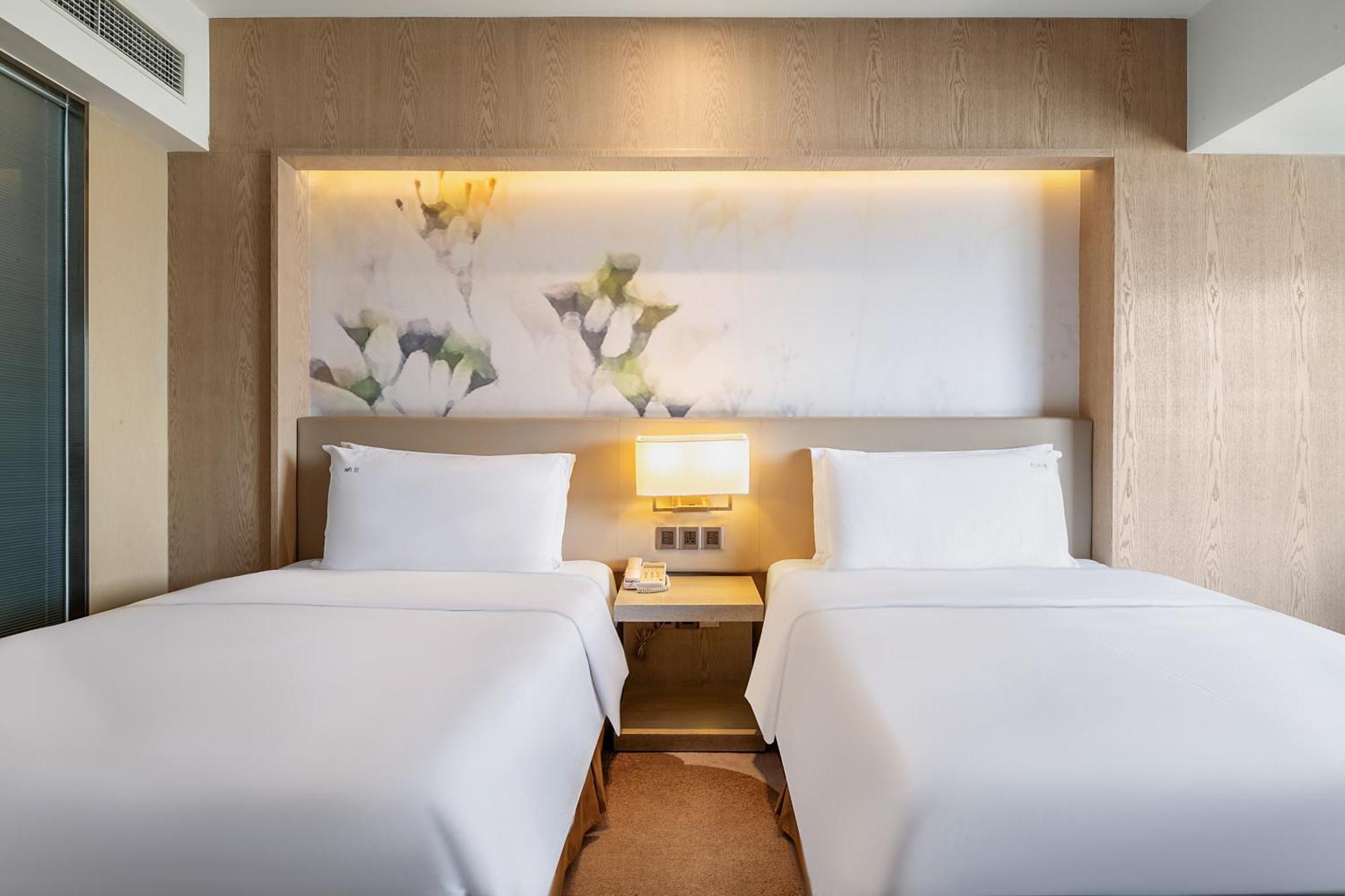 Centre By Ihg 5*