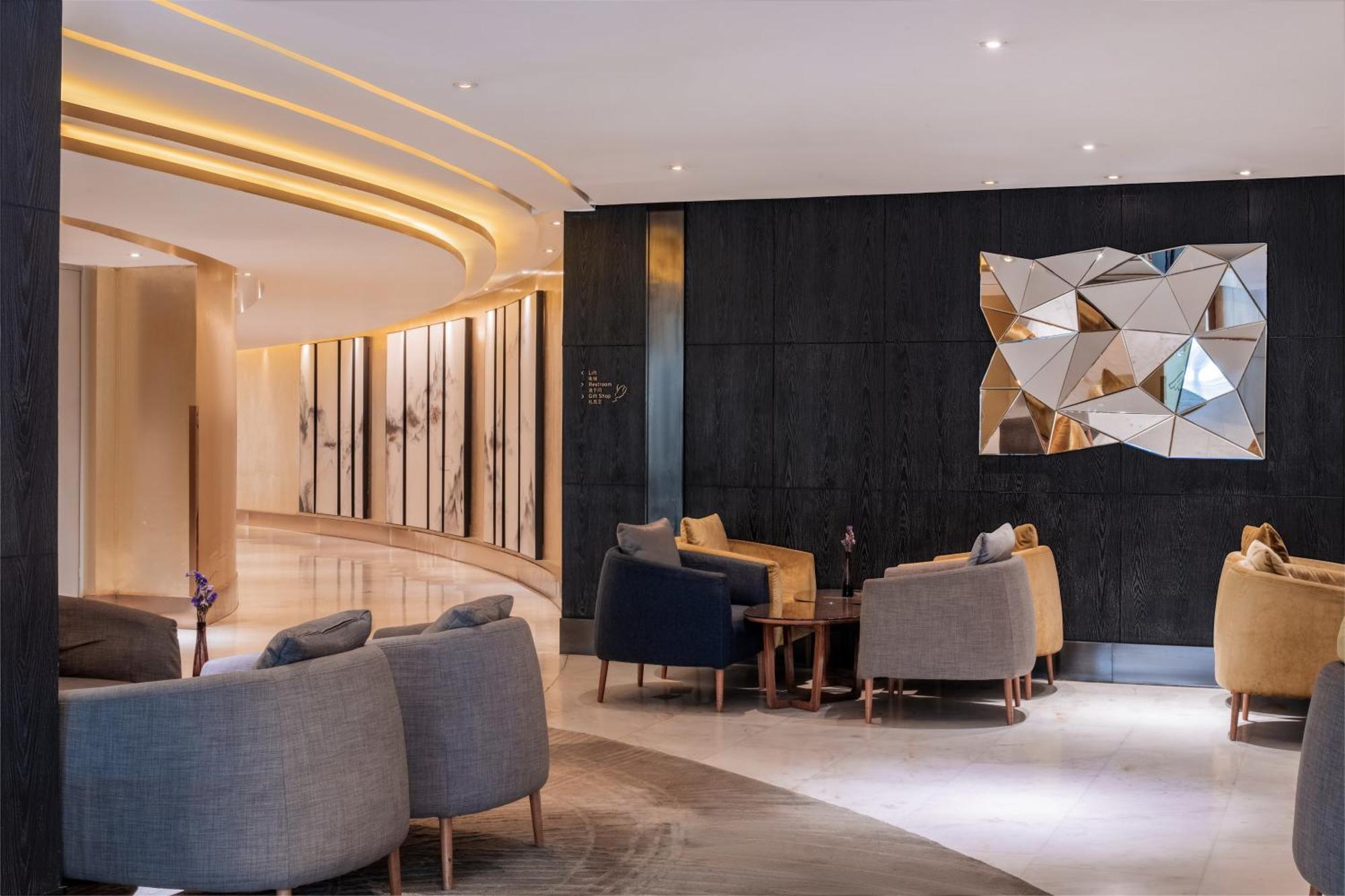 Centre By Ihg 5*